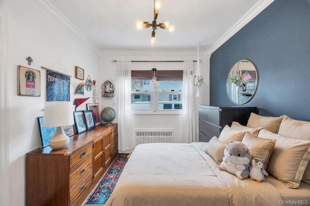 990 Thomas Avenue, Baldwin, NY 11510