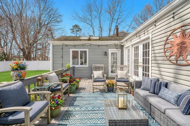 990 Thomas Avenue, Baldwin, NY 11510