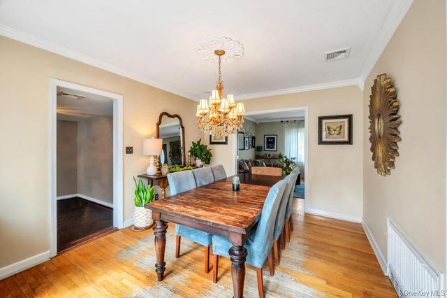 990 Thomas Avenue, Baldwin, NY 11510