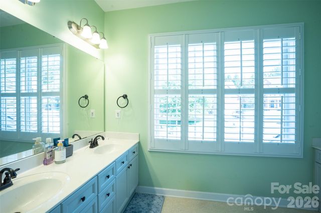 5715 Snapdragon Lane, Huntersville, NC 28078