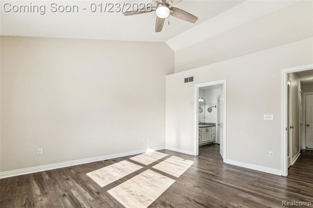 1991 Karen Avenue, Saint Clair, MI 48079