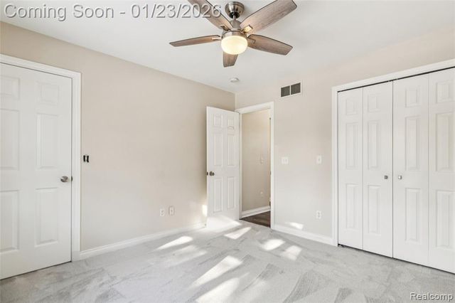 1991 Karen Avenue, Saint Clair, MI 48079