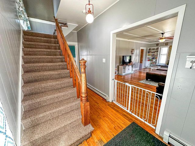 421 N 2ND AVENUE, Park Falls, WI 54552