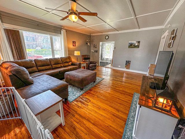 421 N 2ND AVENUE, Park Falls, WI 54552