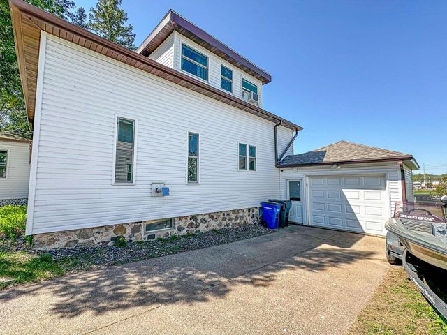 421 N 2ND AVENUE, Park Falls, WI 54552