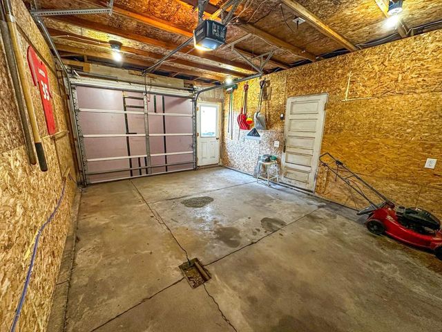 421 N 2ND AVENUE, Park Falls, WI 54552