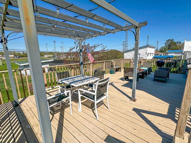 421 N 2ND AVENUE, Park Falls, WI 54552