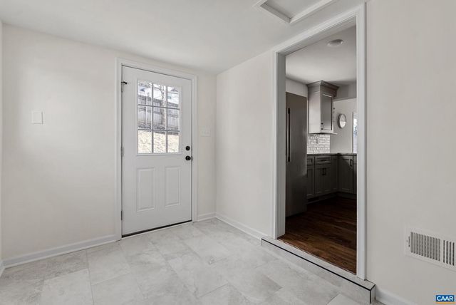 919 DRUID AVE, Charlottesville, VA 22902