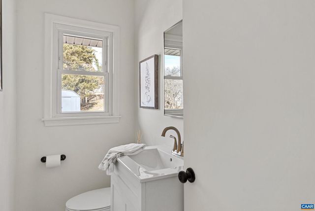 919 DRUID AVE, Charlottesville, VA 22902