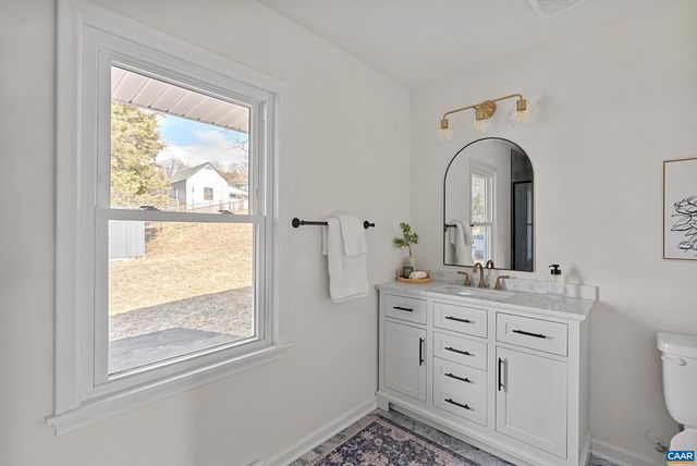 919 DRUID AVE, Charlottesville, VA 22902