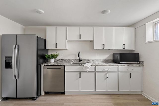 919 DRUID AVE, Charlottesville, VA 22902