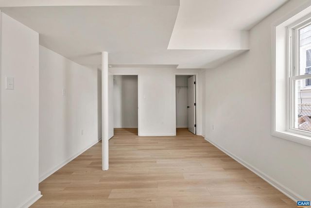 919 DRUID AVE, Charlottesville, VA 22902