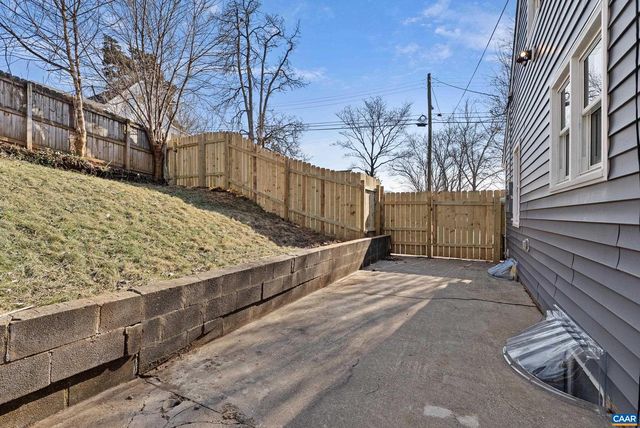 919 DRUID AVE, Charlottesville, VA 22902