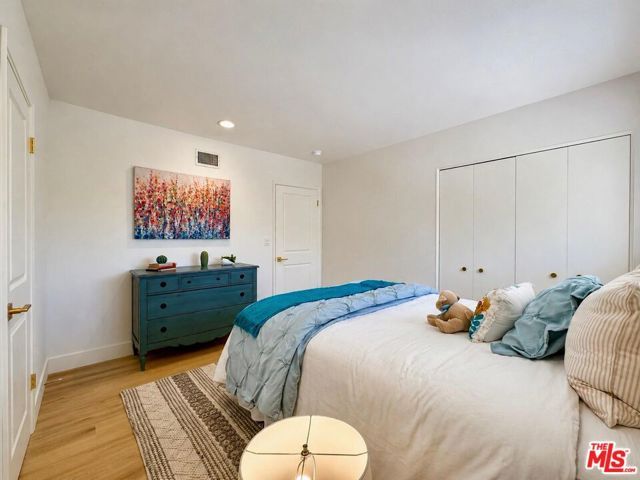 11425 Dona Evita Drive, Studio City (los Angeles), CA 91604