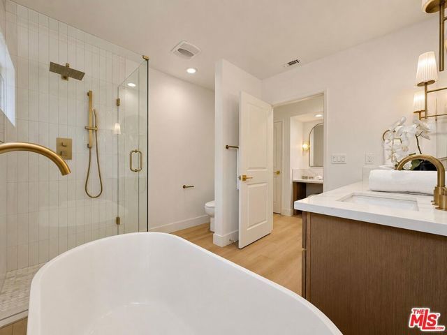 11425 Dona Evita Drive, Studio City (los Angeles), CA 91604