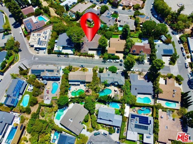 11425 Dona Evita Drive, Studio City (los Angeles), CA 91604