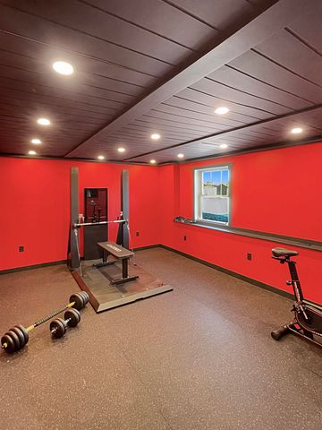 369 Blakes Hill Road, Northwood, NH 03261