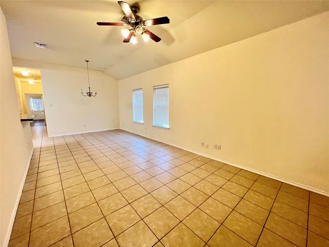 848 Mirabell Court 850, Arlington, TX 76015