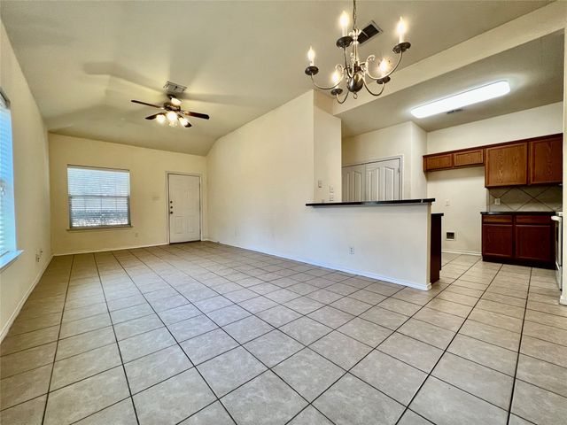 848 Mirabell Court 850, Arlington, TX 76015