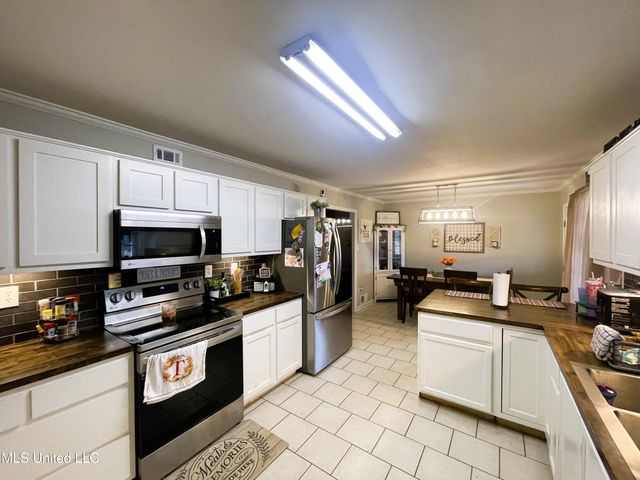 718 Cumberland Cove, Southaven, MS 38671