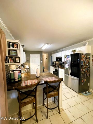 718 Cumberland Cove, Southaven, MS 38671