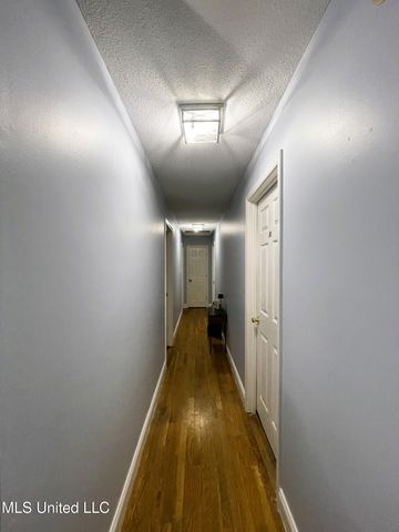 718 Cumberland Cove, Southaven, MS 38671