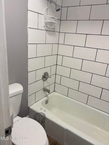 718 Cumberland Cove, Southaven, MS 38671