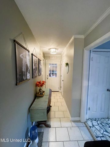 718 Cumberland Cove, Southaven, MS 38671