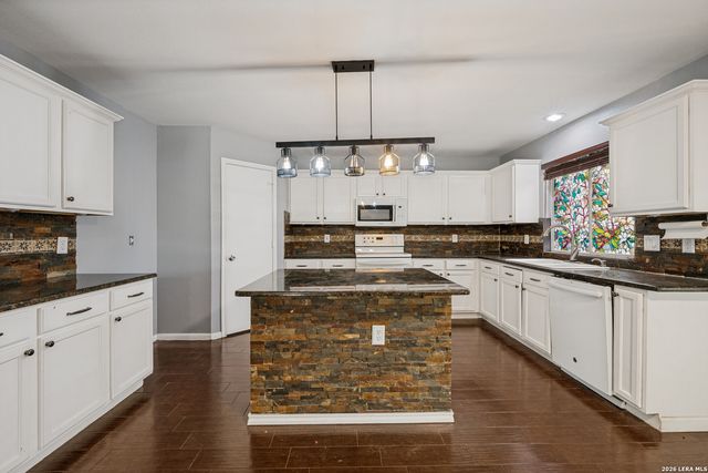 8411 Copperbluff, Converse, TX 78109
