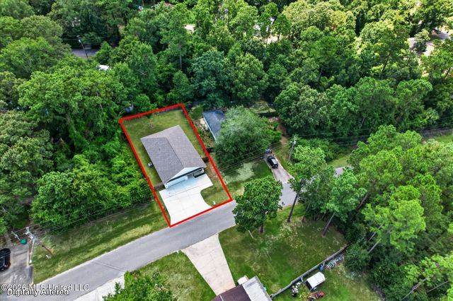 975 Luawai Way, Diamondhead, MS 39525