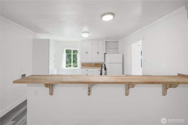 798 State Route 4, Naselle, WA 98638