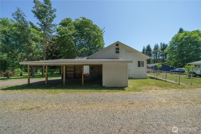 798 State Route 4, Naselle, WA 98638