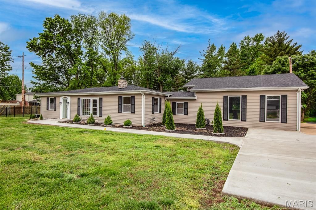 9854 E Concord Road, Unincorporated, MO 63128