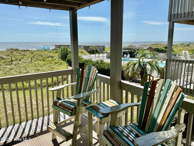 31 Ocean Isle West Boulevard # 3-2, Ocean Isle Beach, NC 28469