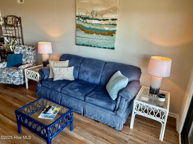 31 Ocean Isle West Boulevard # 3-2, Ocean Isle Beach, NC 28469