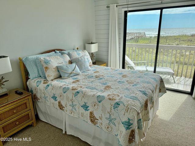 31 Ocean Isle West Boulevard # 3-2, Ocean Isle Beach, NC 28469