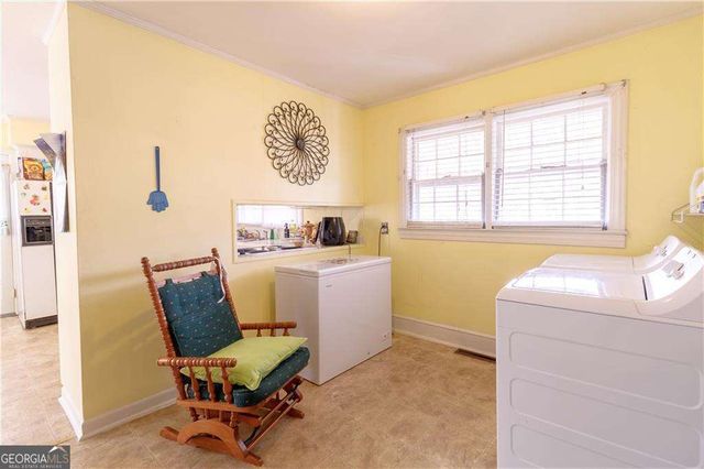 317 Georgia Avenue, Winder, GA 30680