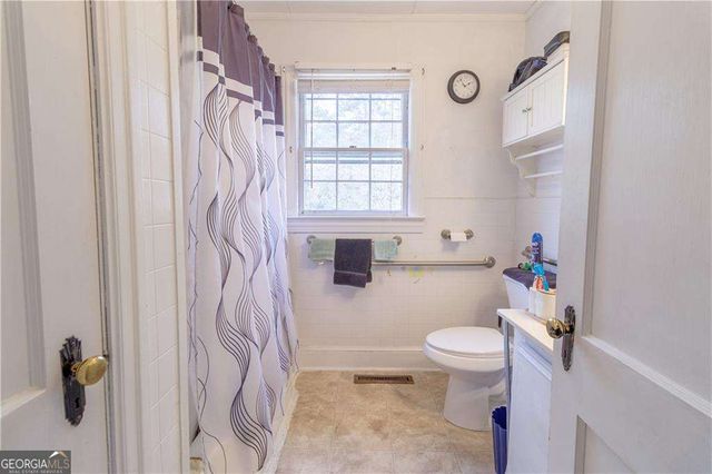 317 Georgia Avenue, Winder, GA 30680