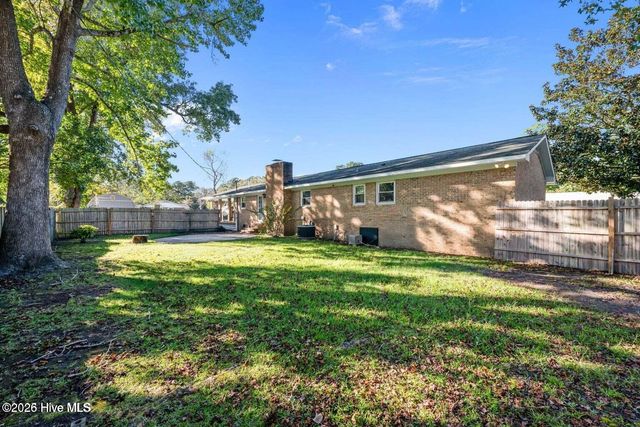 200 Stratford Road, Havelock, NC 28532