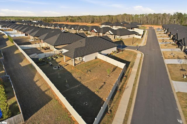 1 Woodcross Drive, Simpsonville, SC 29681