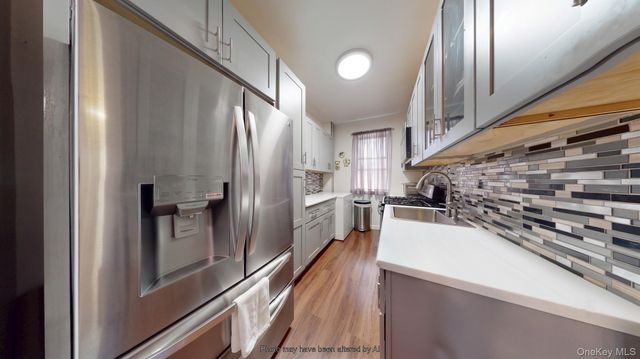 446 Kingston Avenue D9, Brooklyn, NY 11225