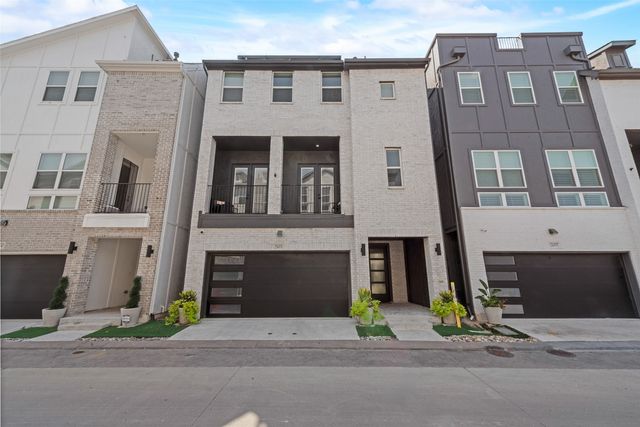 2651 Carmelita Street, Dallas, TX 75212