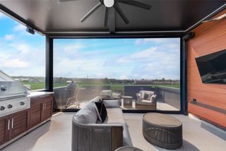 2651 Carmelita Street, Dallas, TX 75212