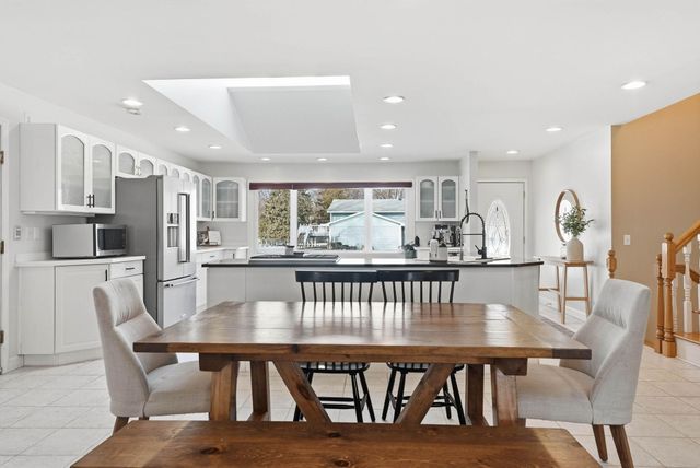 10405 99th Place N, Maple Grove, MN 55369