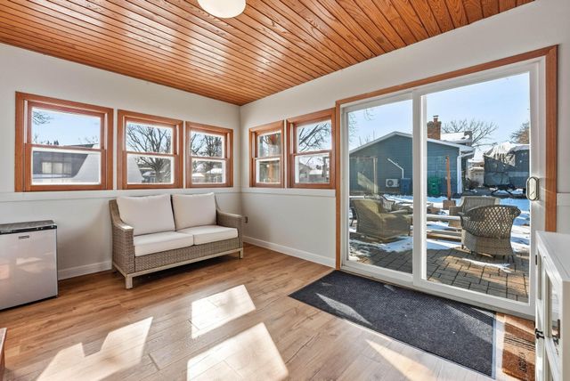 10405 99th Place N, Maple Grove, MN 55369