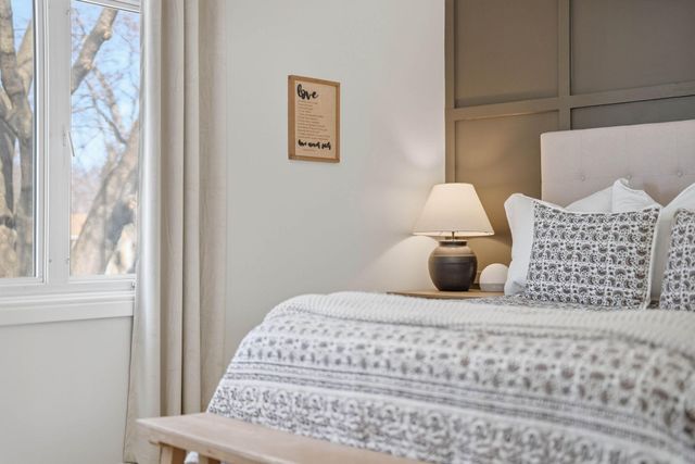 10405 99th Place N, Maple Grove, MN 55369