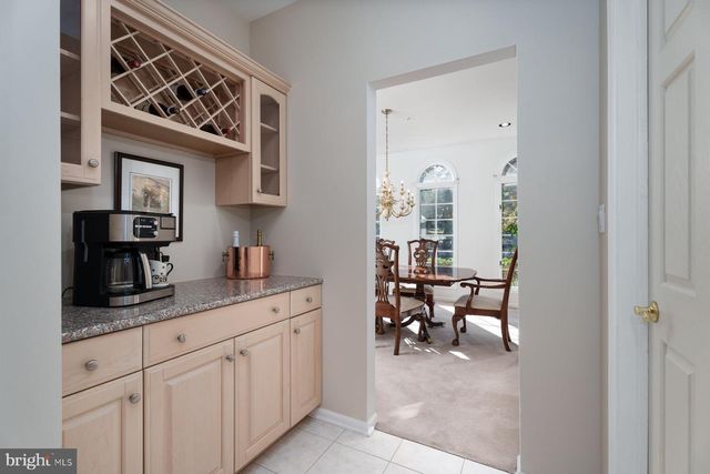 128 BUTLER RD, Franklin Park, NJ 08823