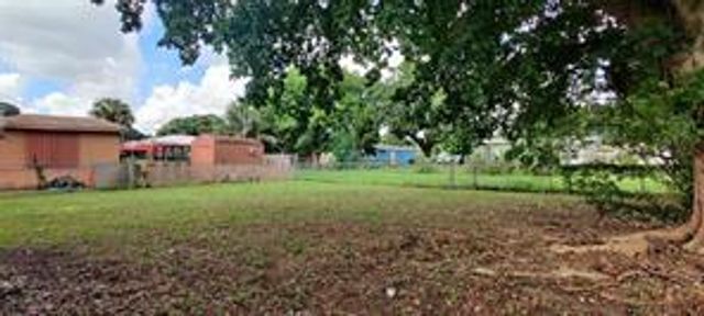 611 NW 33rd Avenue, Lauderhill, FL 33311