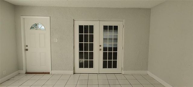 611 NW 33rd Avenue, Lauderhill, FL 33311