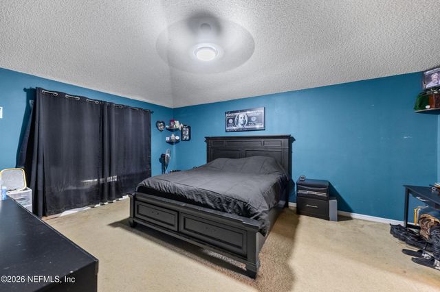 7187 OXFORDSHIRE Avenue, Jacksonville, FL 32219